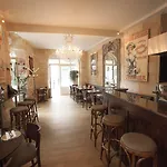 Une Chambre Chez Dupont Bordeaux