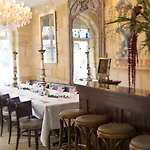 Chez Dupont Pensionat 3*